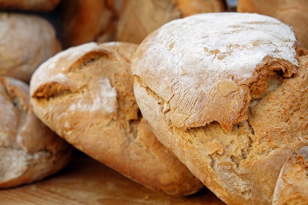 Договорено: Търговците ще продават хляба без печалба