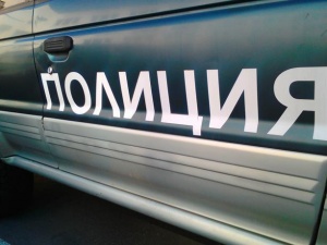 Пикап удари полицейски автобус във Варна