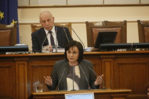 Нинова: Този бюджет е мехлем за политическия елит и удар по българския народ