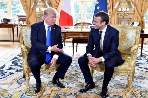 Тръмп и Макрон обсъждат единната европейска армия