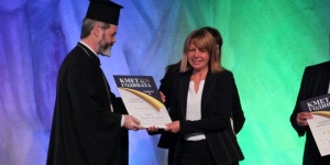 Йорданка Фандъкова получи приза “Кмет на годината” за “Паркове и екотранспорт”