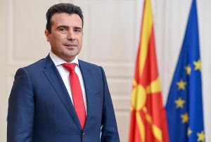 Зоран Заев лидер по рейтинг сред македонските политици