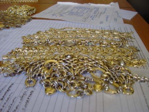 Златни и сребърни накити са задържани на "Капитан Андреево"