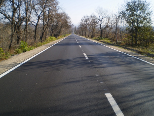 Ремонтирани са над 17 км от пътя между  Бяла, Попово и Търговище