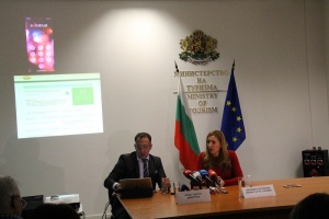 Ангелкова: Услугите на Министерството на туризма вече са изцяло електронни
