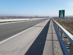 АПИ ремонтира 17 съоръжения по магистралите "Хемус" и "Тракия"