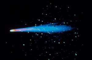 Коледна комета в небето тази нощ