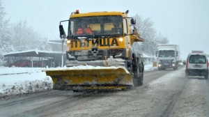 199 машини борят снега в столицата