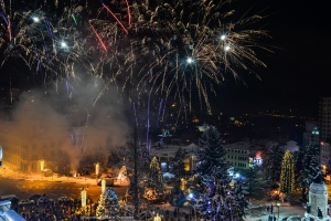 Велико Търново посреща Нова година с рок-легендите от „Ахат“