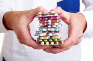 Слагат надценки на евтините лекарства по НЗОК