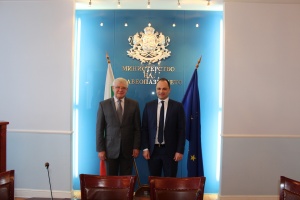 Министър Ананиев и македонският му колега Венко Филипче подписаха План за сътрудничество