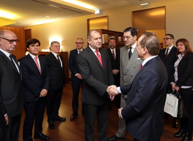 Радев покани португалския бизнес да увеличи инвестициите си в България