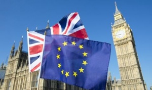 Великобритания обмисля постоянен митнически съюз с ЕС