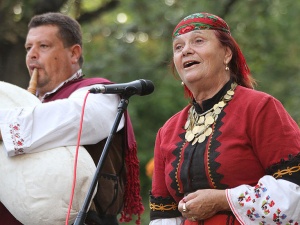 Валя Балканска: Трябва да се пази името „България”!