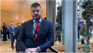 Бареков се извини в Европейския парламент на избирателите на ББЦ заради Джамбазки