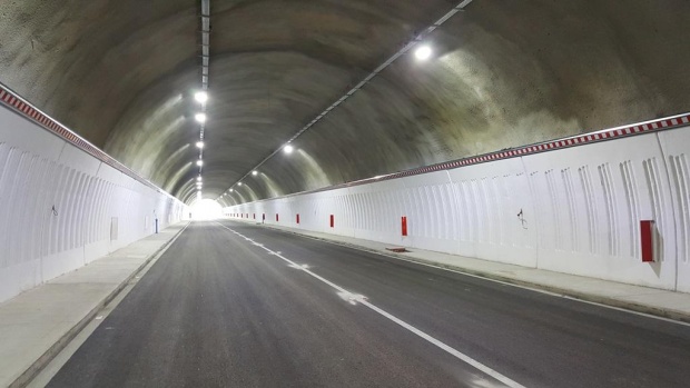 Ограничения в движението през тунел "Ечемишка" на АМ "Хемус"