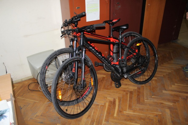 СДВР търсят собствениците на осем откраднати велосипеда