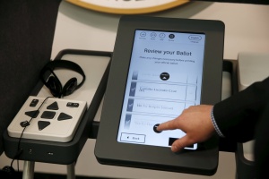 От БАН са заявили готовност за сертифициране на машините за гласуване