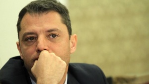 Делян Добрев подава оставка като народен представител