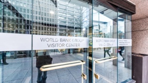 Световната банка наема 300 души за офиса си в София