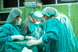 3D операция във ВМА спаси крак на млад мъж
