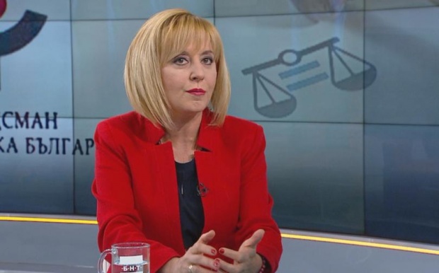 Мая Манолова: Депутатите да изберат кои интереси ще  защитят - на 30 банки или на 6,5 млн. граждани