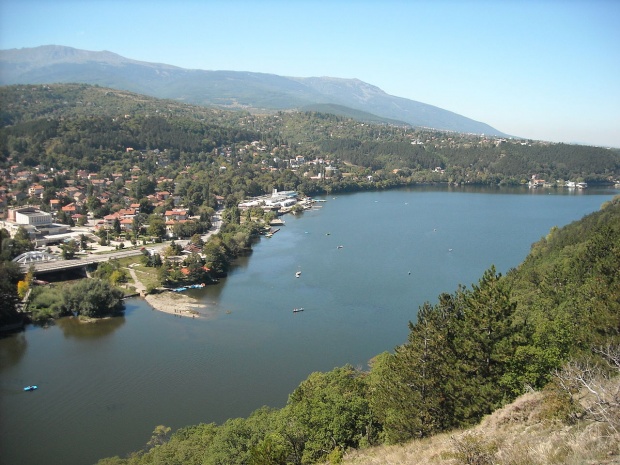 Акция за почистването на Панчаревското езеро