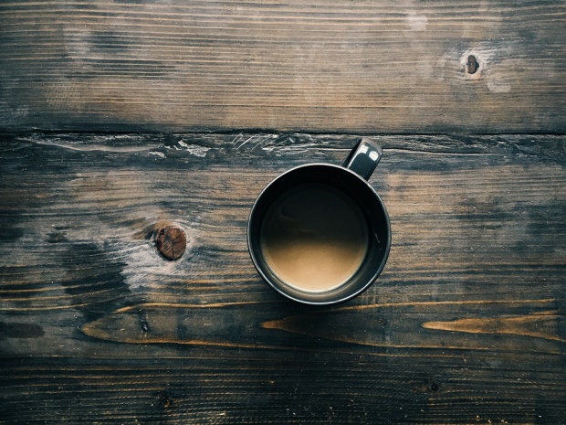 Колко кофеин е препоръчително да приемаме дневно?