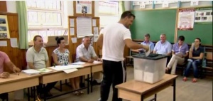 В Сливенска област избирателната активност към 12,30 ч е 12,14%
