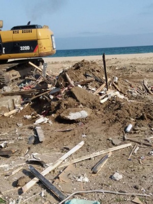Доброволци ще чистят плаж "Ропотамо"
