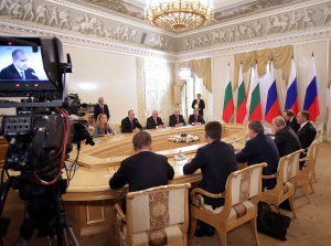 Радев призова на среща с президента Владимир Путин за повече гъвкавост при договорите за доставка на енергийни ресурси