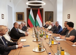 Румен Радев се срещна с унгарския президент Янош Адер в Будапеща