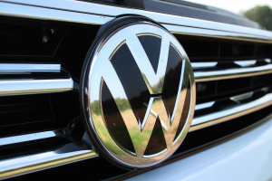 Заводът на Volkswagen у нас още не е изгубена кауза