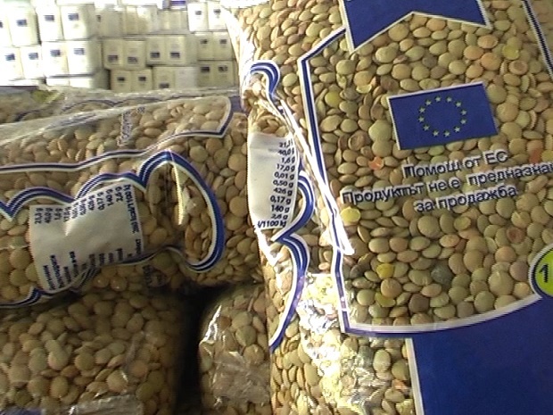 Българи в нужда са получили над 32 тона хранителни продукти по европейски програми