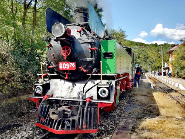 БДЖ организира пътуване с парен локомотив между Септември и Велинград за Дена на Съединението