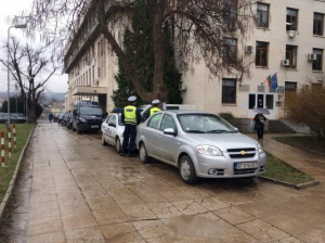 В ареста остават двама от лихварската група от София