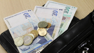 Синдикат иска 1000 лева минимална заплата от 1 януари