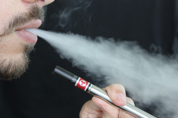 Втори американски щат въведе забрана на ароматизираните електронни цигари