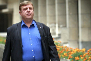 Каракачанов: Поведението на Сидеров в БНТ е недопустимо!