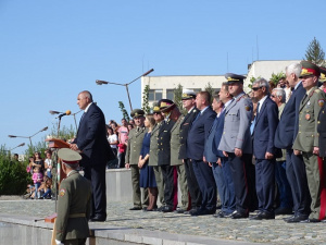 Борисов във Велико Търново: Освен че се гордеем с Вас, и се грижим за Вас