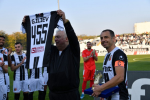 Падна невъобразим рекорд в бг футбола, Георги Илиев вече е №1 по мачове в елита