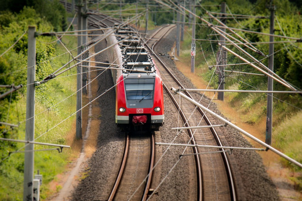 БДЖ спря 14 влака