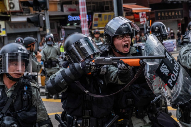 6 дни протести в Хонконг нанесоха щети на икономиката за 357 милиона долара