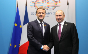 Във Варшава загрижени от затоплянето на отношенията Москва-Париж