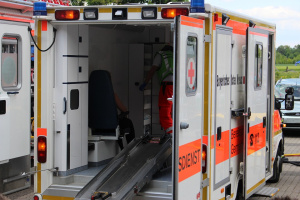 Моторист е тежко ранен след катастрофа с пожарна в Слънчев бряг