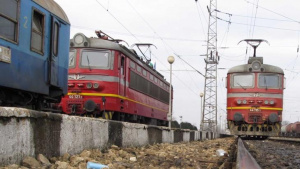 Пътнически влак блъсна мъж край Благоевград