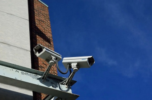 Слагат още хиляда камери в София