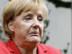 Меркел: Катастрофа е липсата на единна позиция на ЕС спрямо Китай! Хуауей може да шпионира