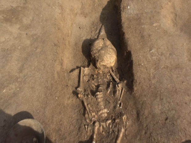 Археолози откриха 6 гроба от IV век в Созопол