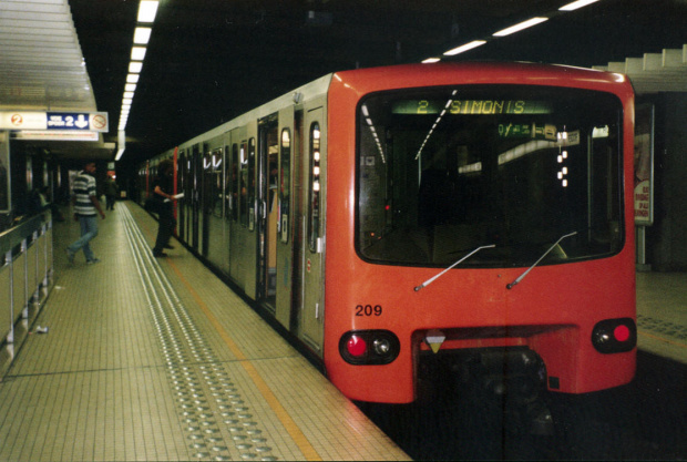 Следващият месец завършват първите осем станции от третата метро линия в столицата